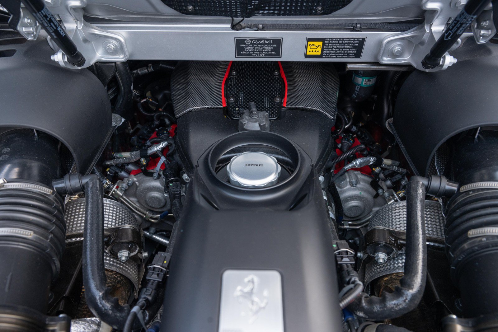 Used 2020 Ferrari 488 Pista Spider RWD image 26