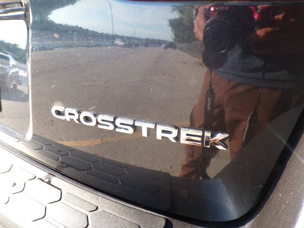 Used 2019 Subaru Crosstrek 2.0i Limited w/ Moonroof Package w/Navigation AWD/4WD image 17