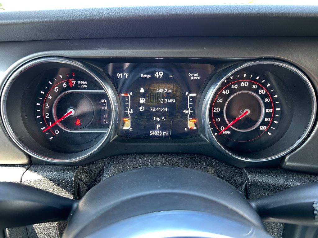Used 2019 Jeep Wrangler Unlimited Rubicon w/ Dual Top Group AWD/4WD image 27