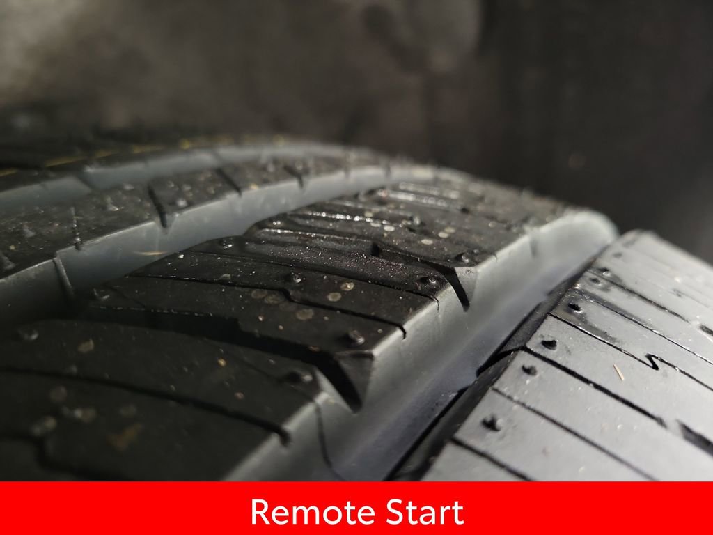 Used 2023 Chevrolet Suburban Premier image 11