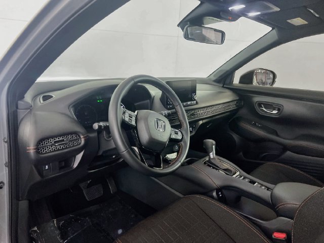 Certified 2025 Honda HR-V Sport image 10