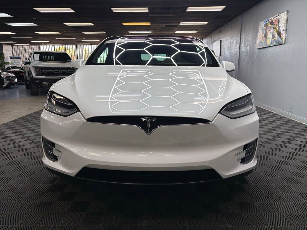 Used 2020 Tesla Model X Long Range AWD/4WD image 3
