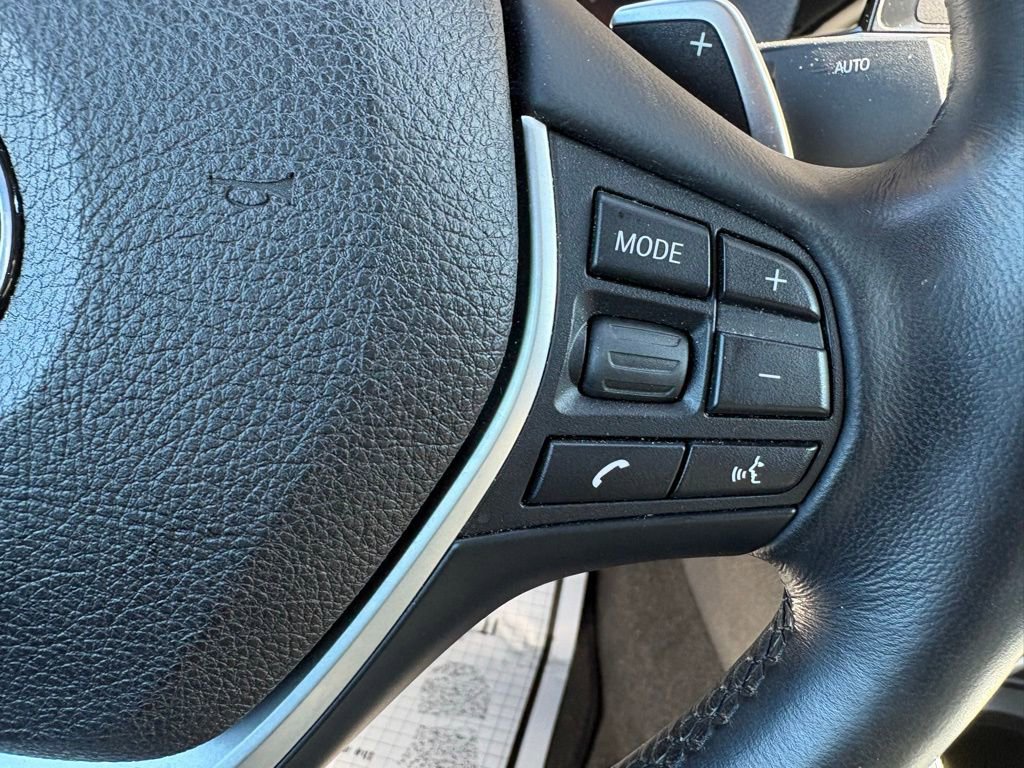 Used 2021 BMW 230i xDrive Convertible w/ Premium Package image 33