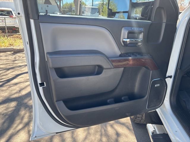 Used 2018 GMC Sierra 2500 SLT w/ Duramax Plus Package image 17