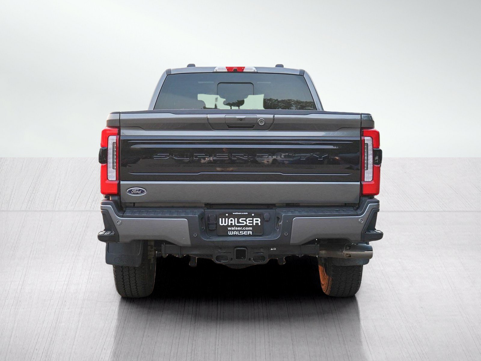 Used 2026 Ford F250 Platinum AWD/4WD image 4