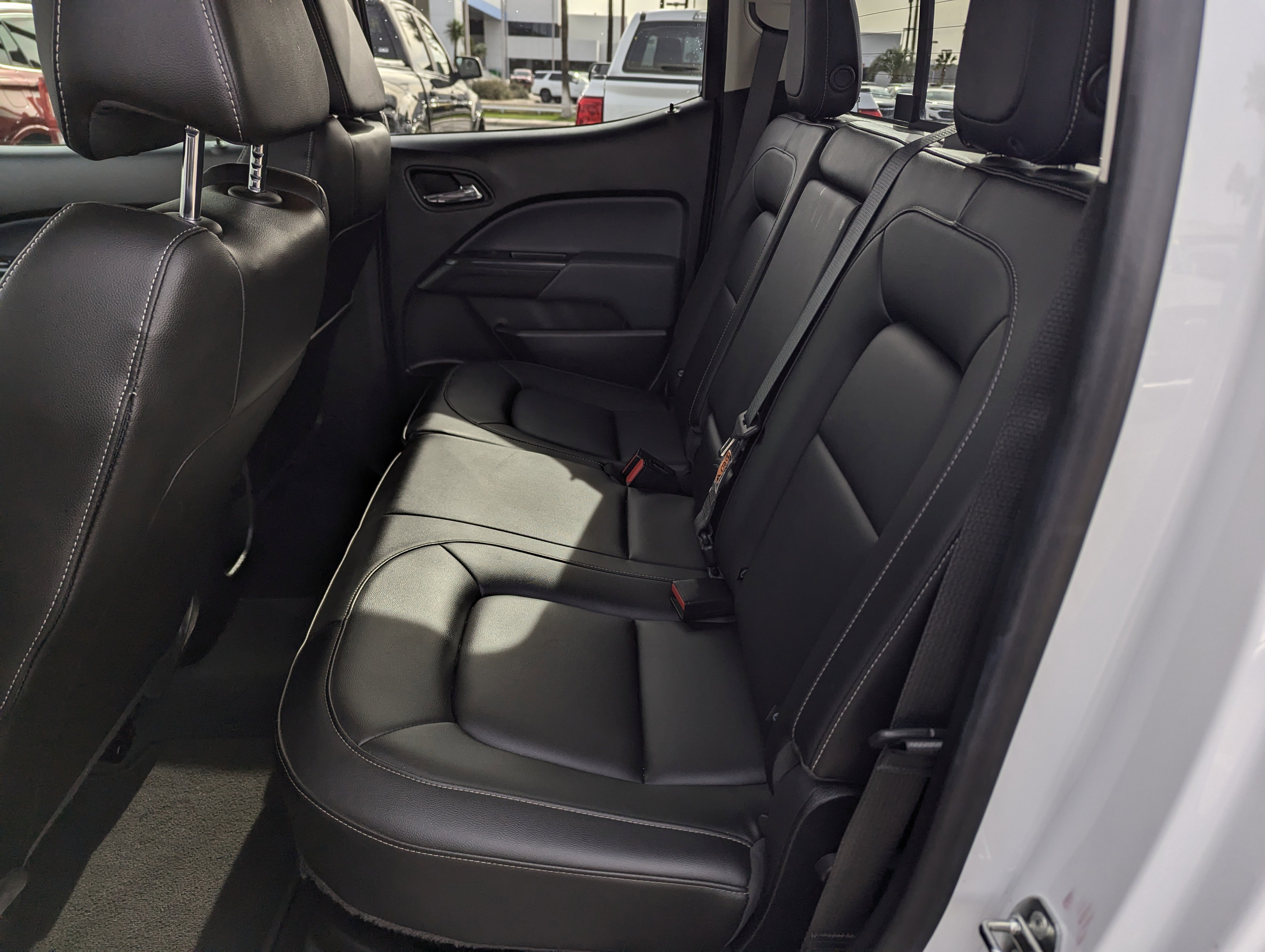 Used 2021 Chevrolet Colorado Z71 w/ Safety Package image 8