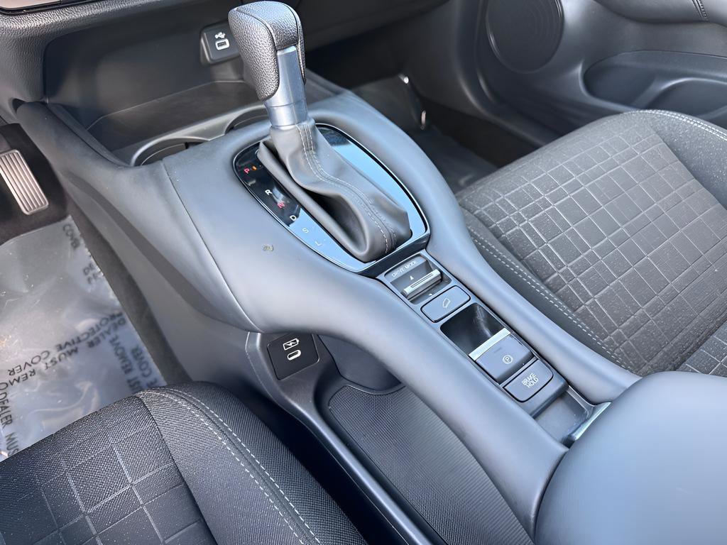 Used 2025 Honda HR-V LX image 33