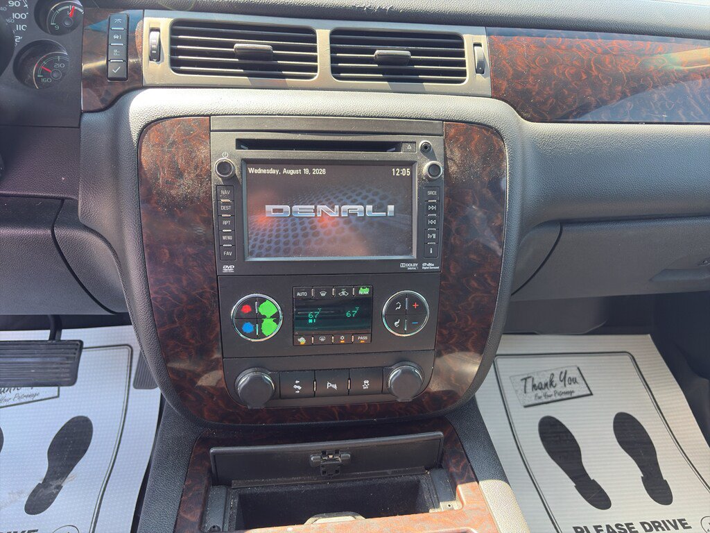 Used 2012 GMC Yukon XL Denali AWD/4WD image 13