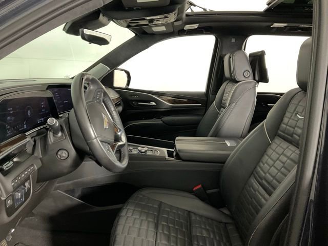 Certified 2023 Cadillac Escalade ESV Premium Luxury Platinum image 25