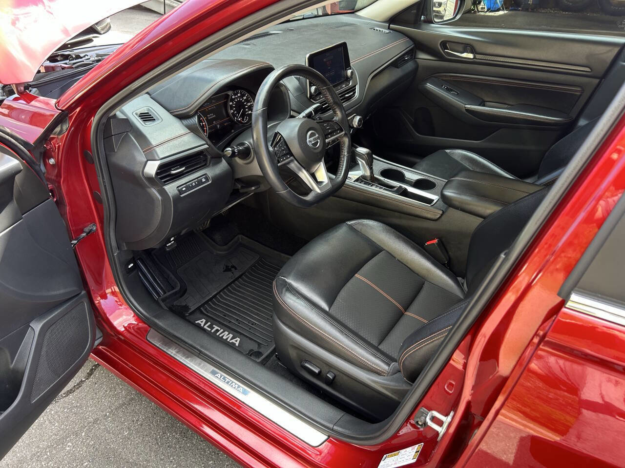 Used 2019 Nissan Altima 2.5 SR FWD image 25