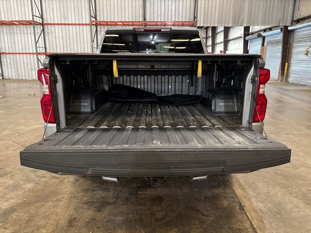 Used 2023 Chevrolet Silverado 1500 Custom image 21