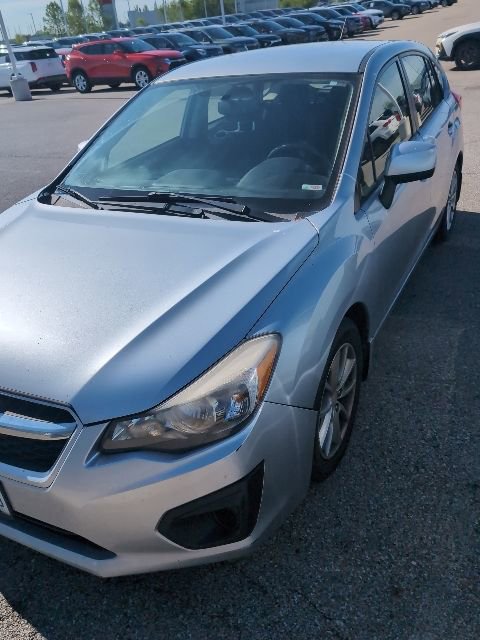 Used 2014 Subaru Impreza 2.0i Premium w/ Popular Package #1 AWD/4WD image 2