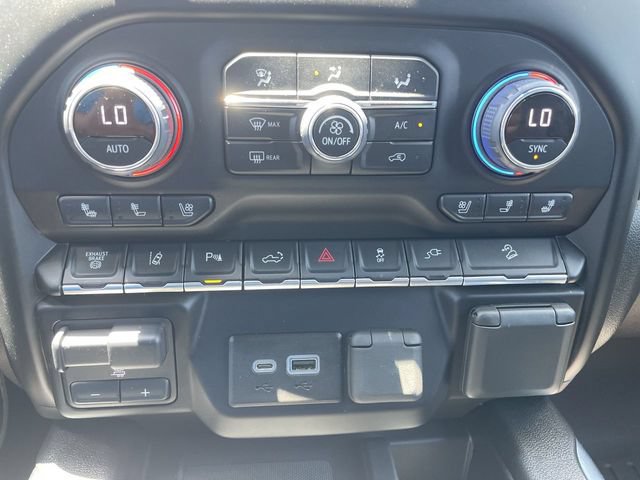 Used 2023 Chevrolet Silverado 2500 High Country w/ Z71 Off-Road Package AWD/4WD image 34
