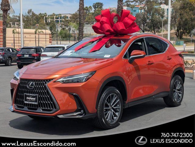 Used 2023 Lexus NX 250 FWD image 1
