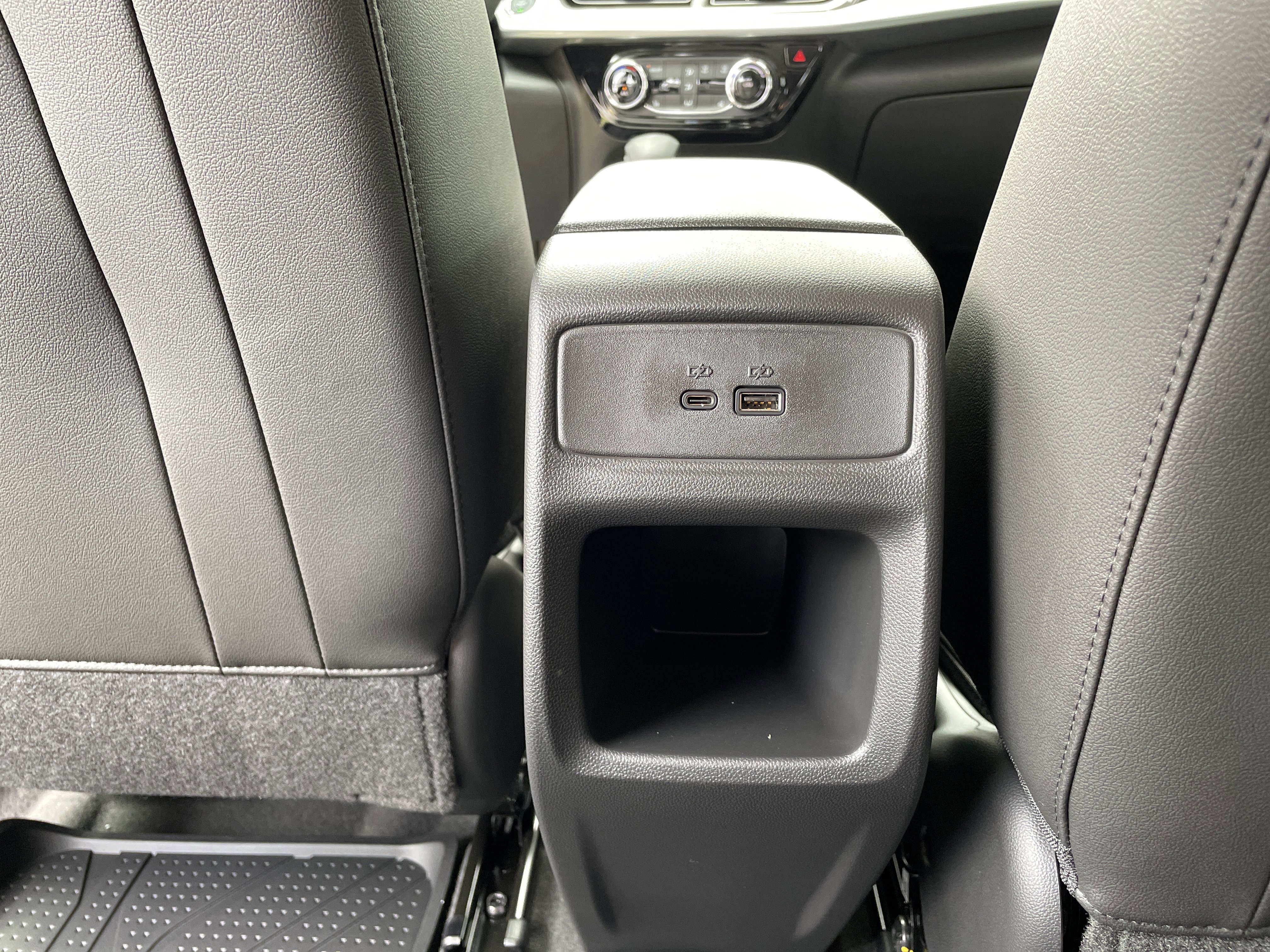 New 2025 Chevrolet Trax LT w/ Driver Confidence Package image 29