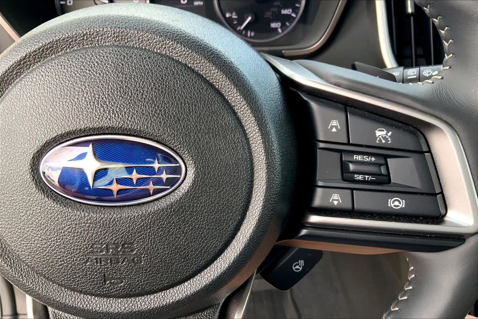 Used 2025 Subaru Ascent Touring AWD/4WD image 25