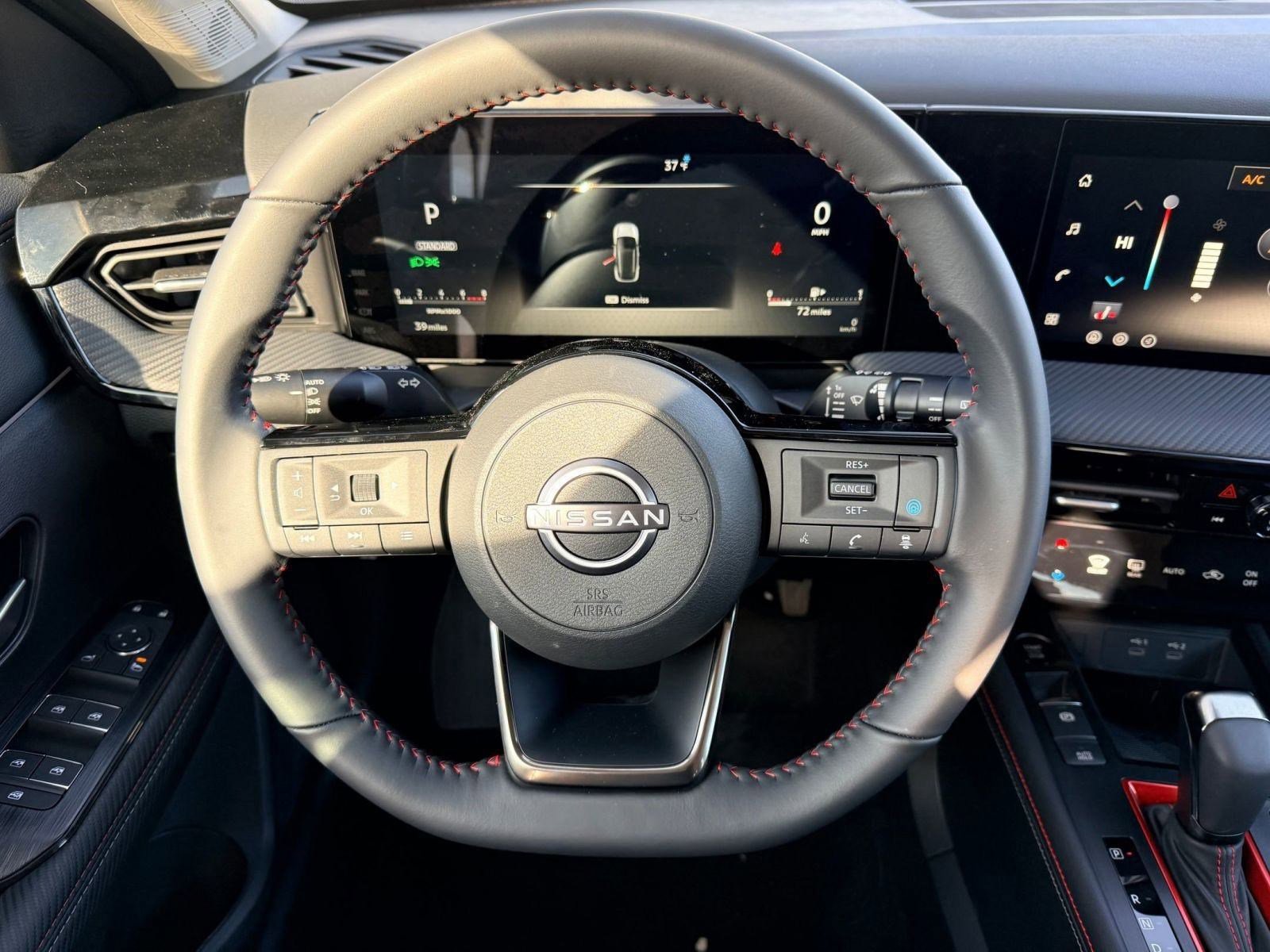 New 2026 Nissan Kicks SR w/ Cold Weather Package image 11