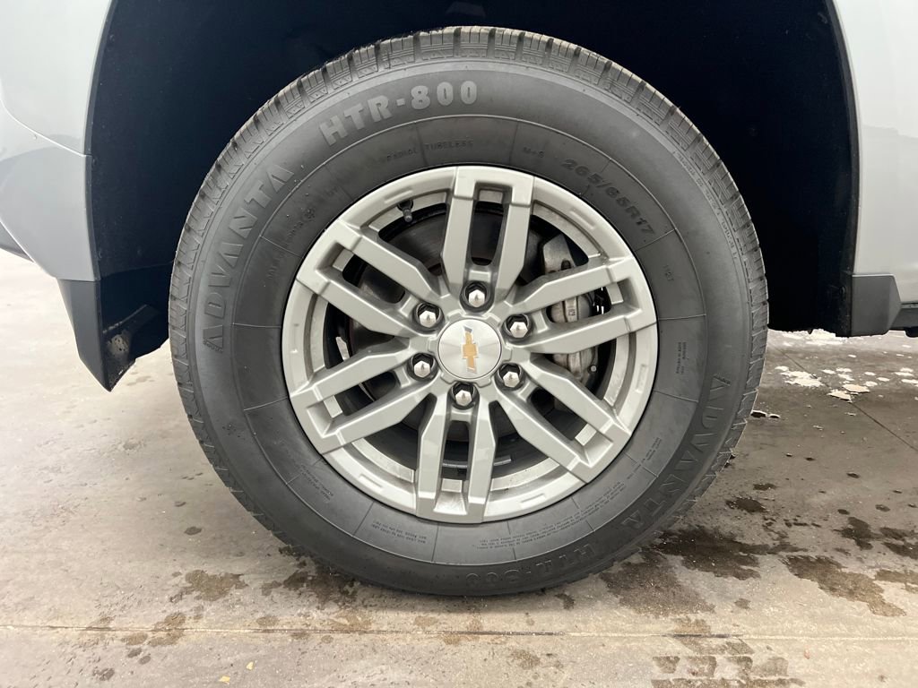 Used 2024 Chevrolet Colorado LT w/ LT Convenience Package II image 28