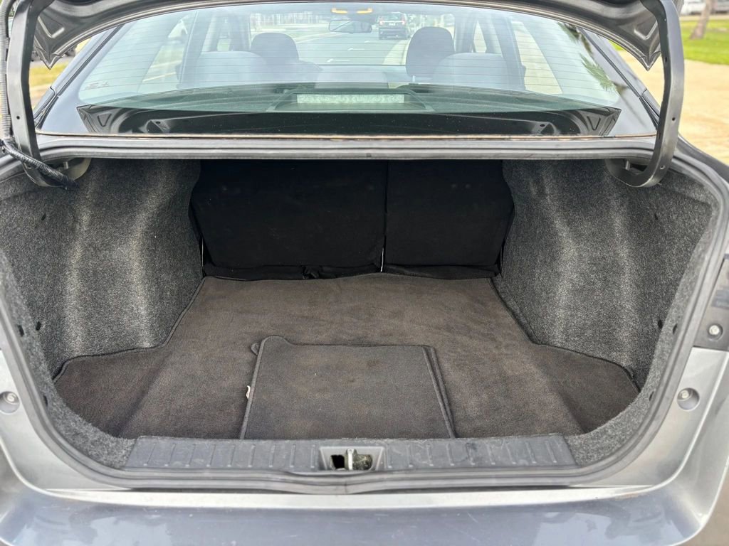 Used 2021 Nissan Versa SV image 13