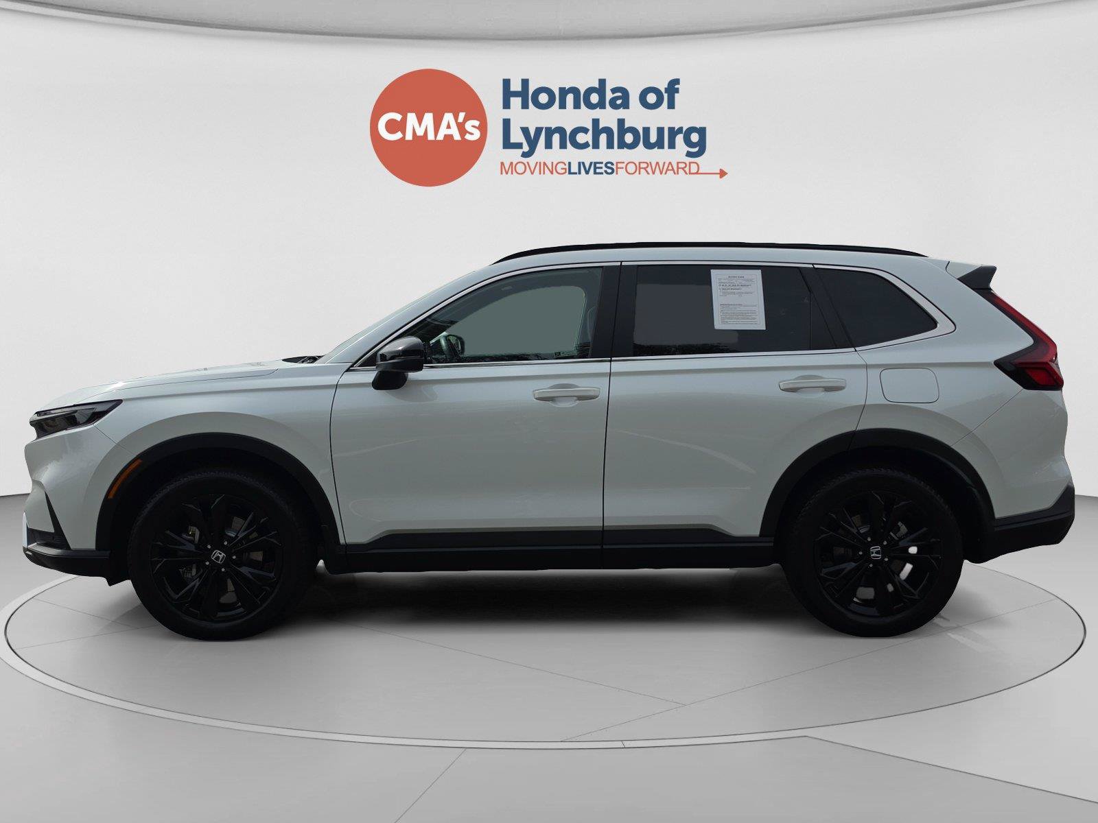 Used 2024 Honda CR-V Sport Touring image 2