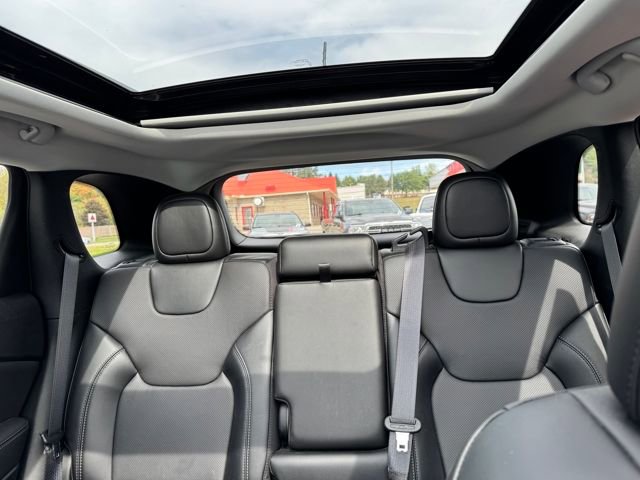 Used 2022 Jeep Cherokee Limited w/ Mopar Interior Package image 41