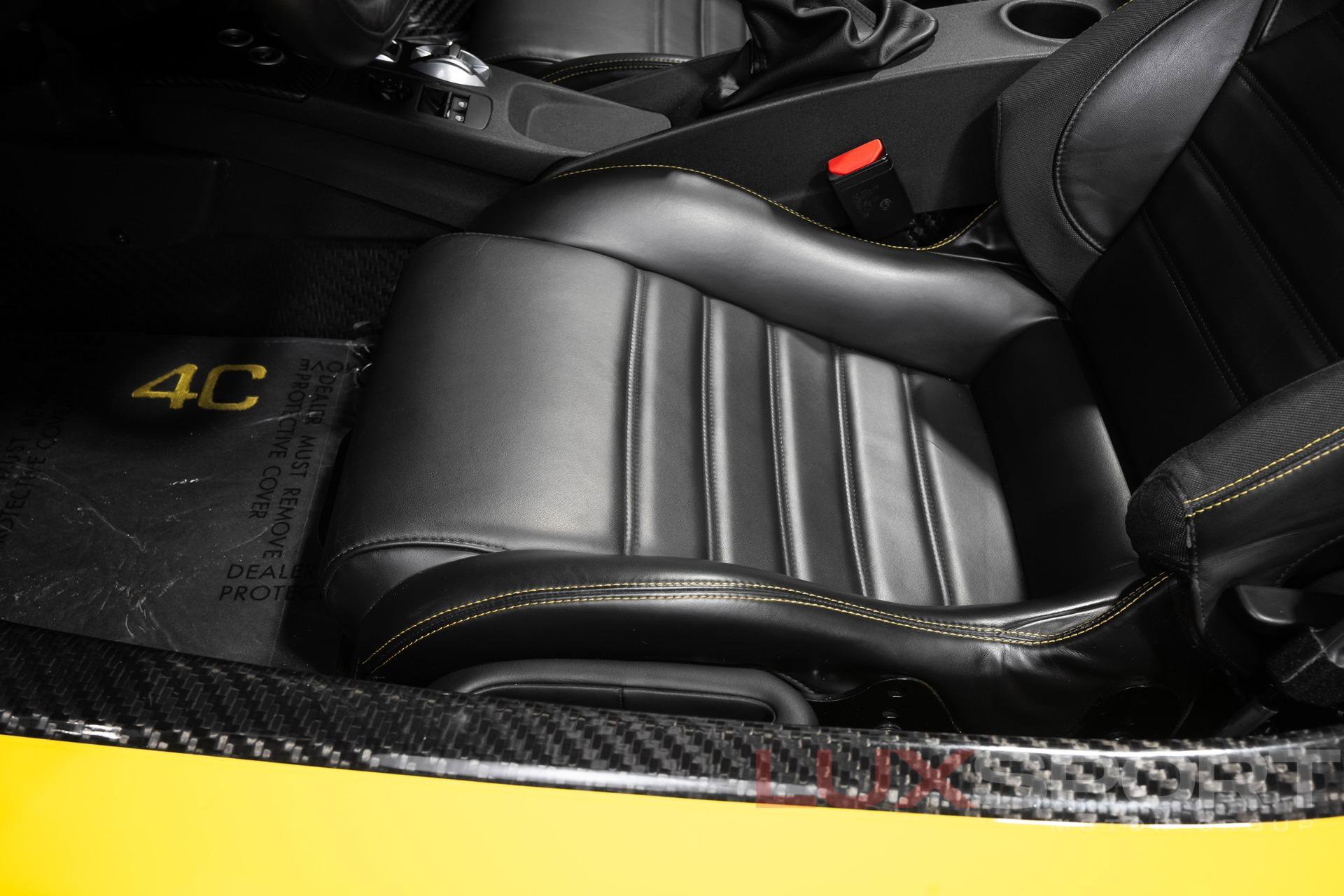 Used 2016 Alfa Romeo 4C Spider RWD image 23