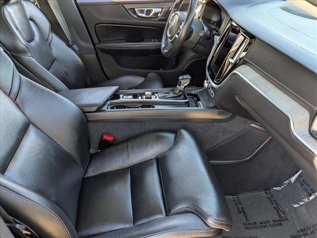 Used 2021 Volvo S60 T5 Inscription image 23