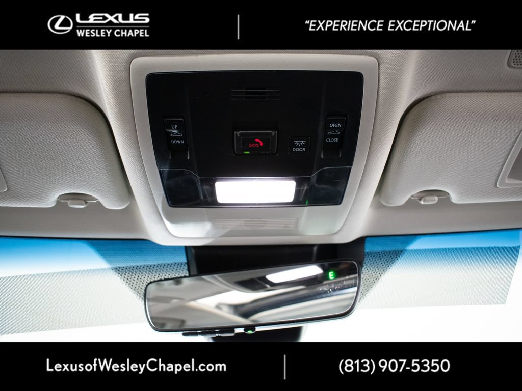 Used 2023 Lexus ES 250 w/ Premium Package AWD/4WD image 21
