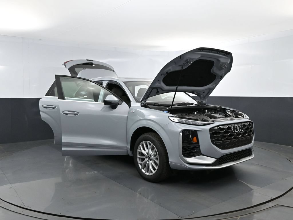 New 2026 Audi Q3 quattro 2.0T AWD/4WD image 29