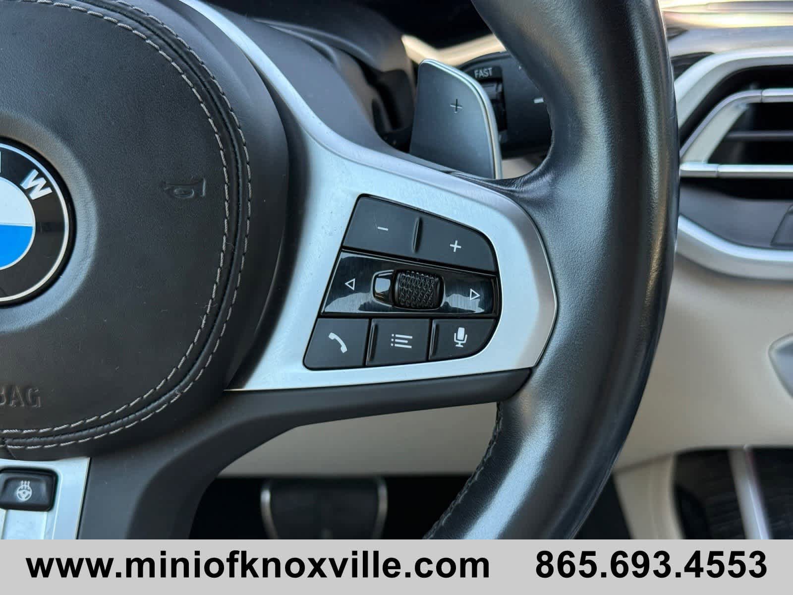 Used 2022 BMW X7 xDrive40i w/ M Sport Package AWD/4WD image 26