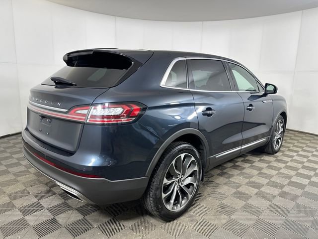 Used 2022 Lincoln Nautilus Reserve image 3