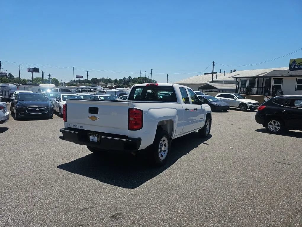 Used 2015 Chevrolet Silverado 1500 W/T RWD image 7