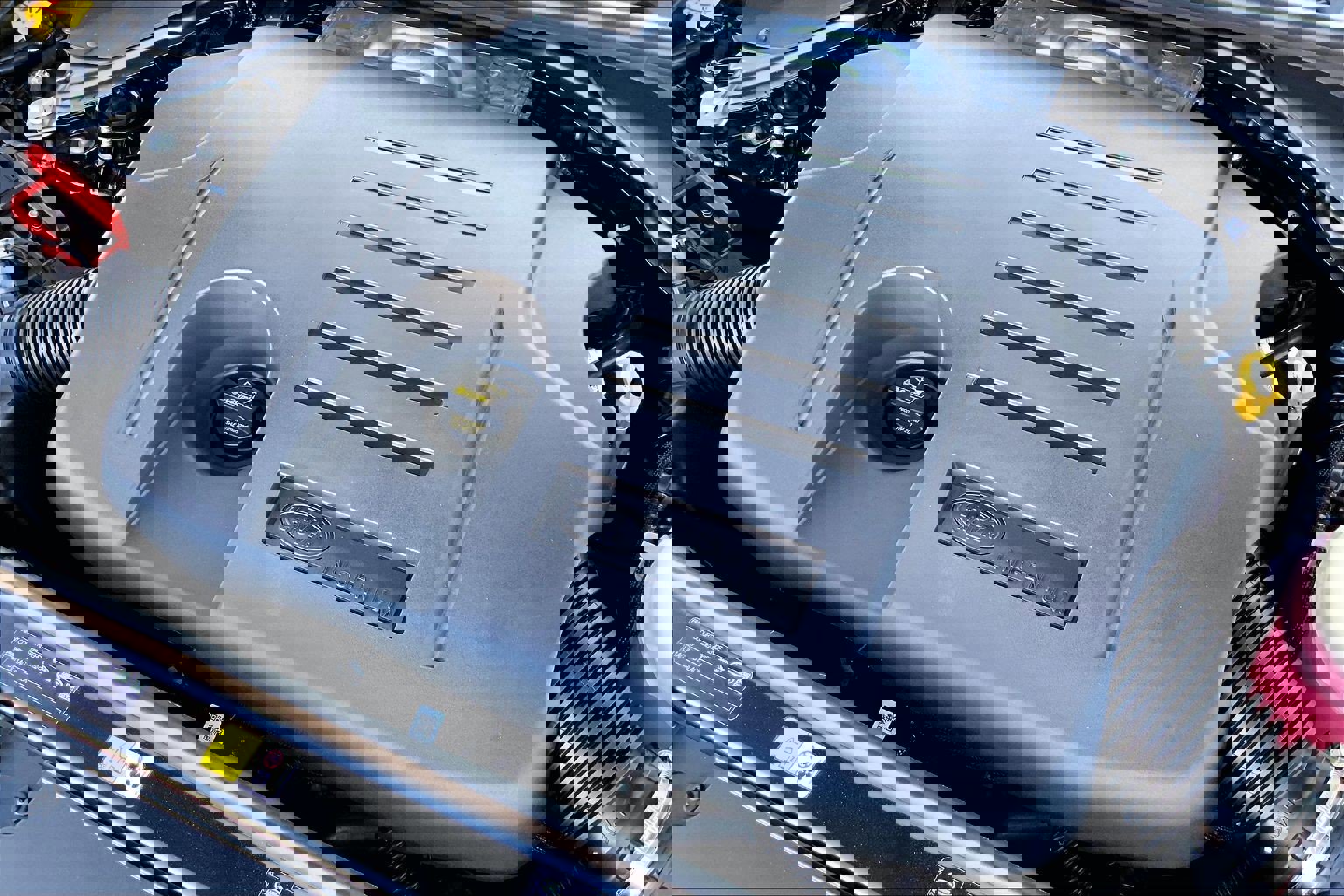 New 2026 Land Rover Range Rover SE image 15