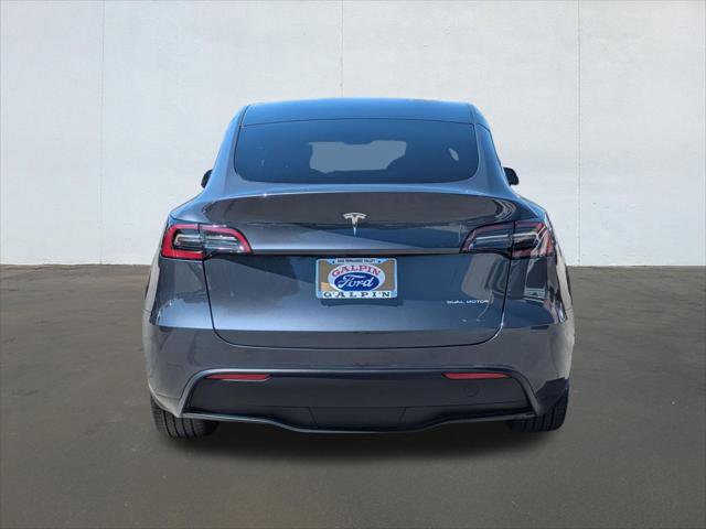 Used 2023 Tesla Model Y Long Range AWD/4WD image 4