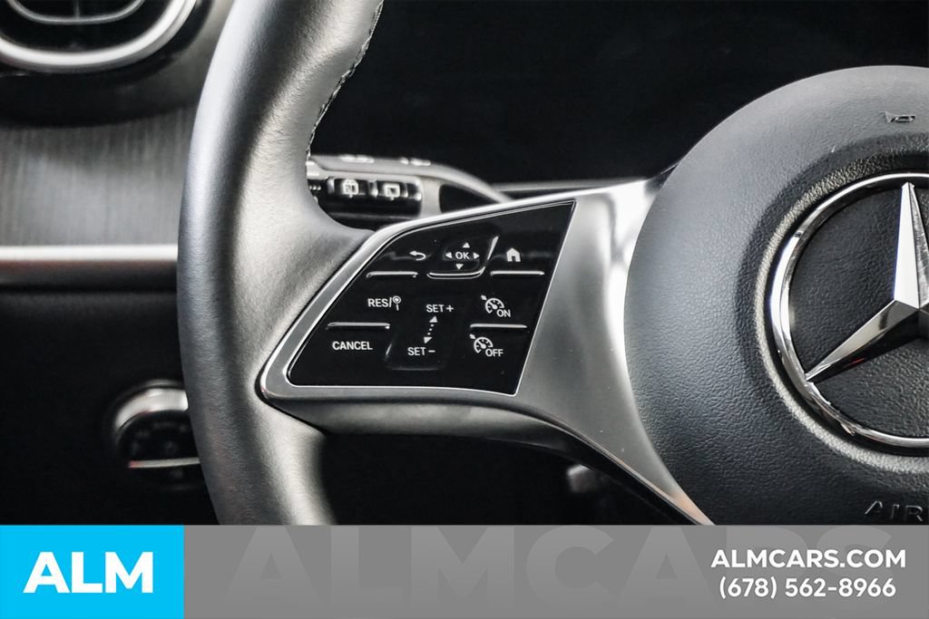 Used 2026 Mercedes-Benz GLC 350e 4MATIC image 27