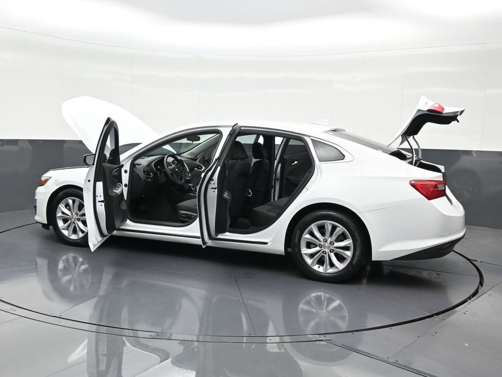 Used 2023 Chevrolet Malibu LT image 34