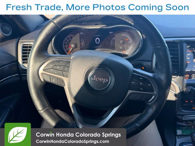 Used 2018 Jeep Grand Cherokee Limited AWD/4WD image 13