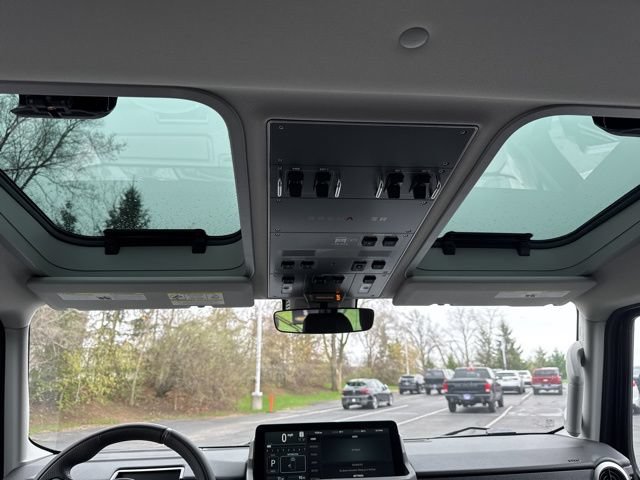 New 2026 INEOS Grenadier Station Wagon AWD/4WD image 24