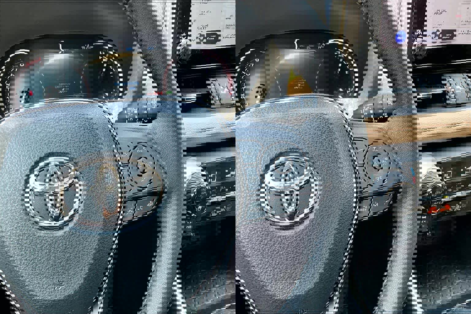 Used 2024 Toyota RAV4 XLE Premium image 25