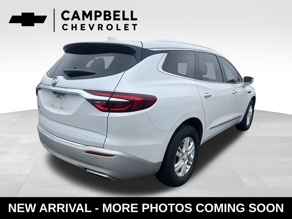 Used 2020 Buick Enclave Essence w/ Sound and Sites Package FWD image 5