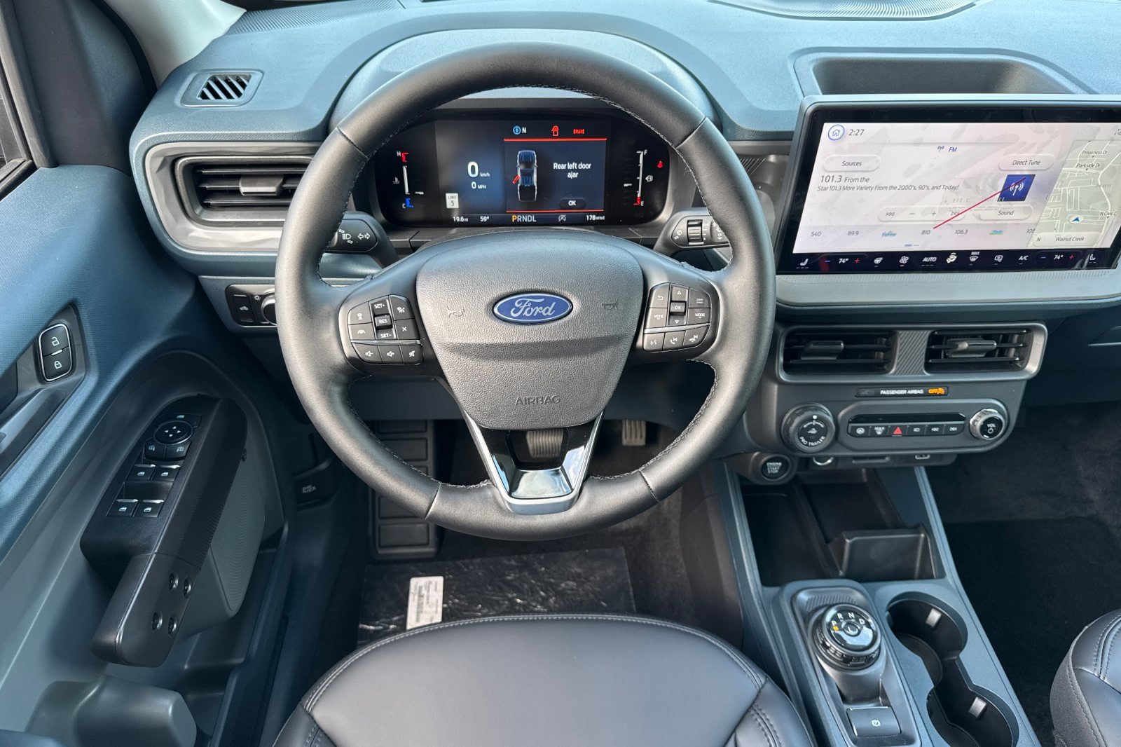 New 2026 Ford Maverick Lariat w/ Black Appearance Package AWD/4WD image 11