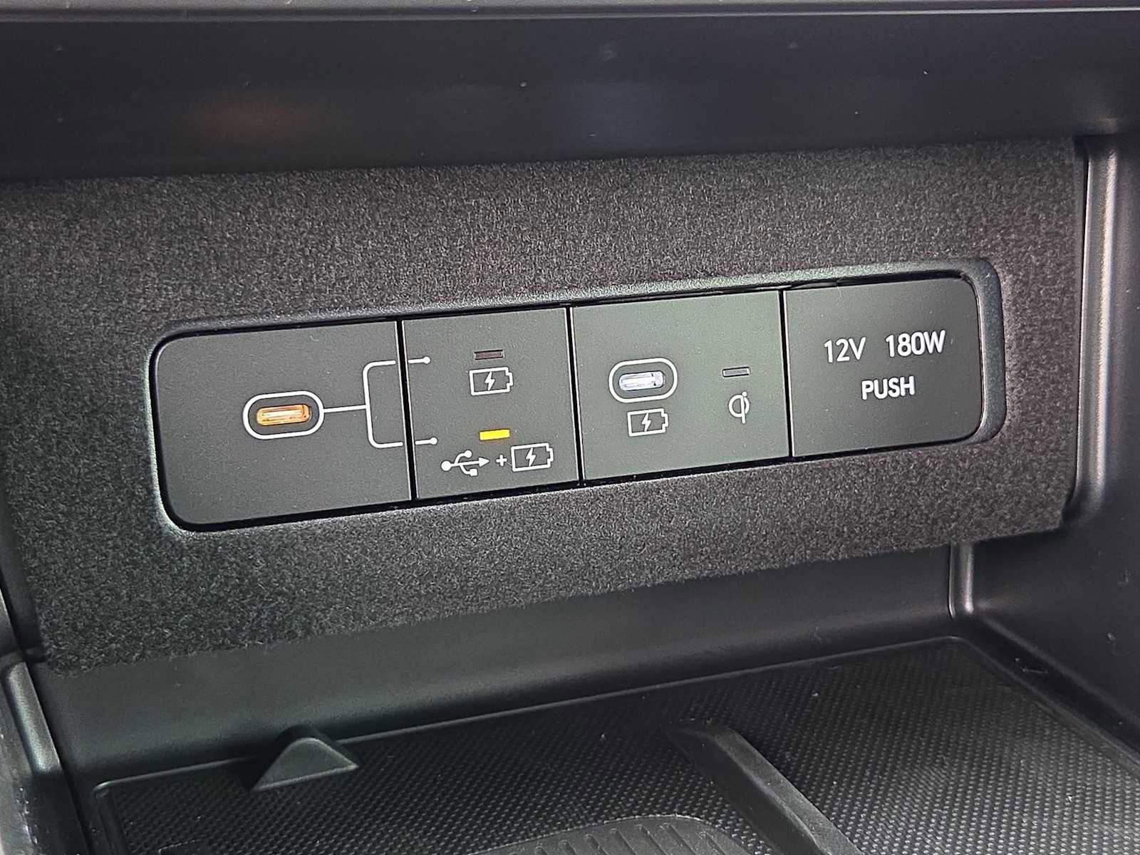 New 2026 Hyundai Sonata SEL FWD image 32