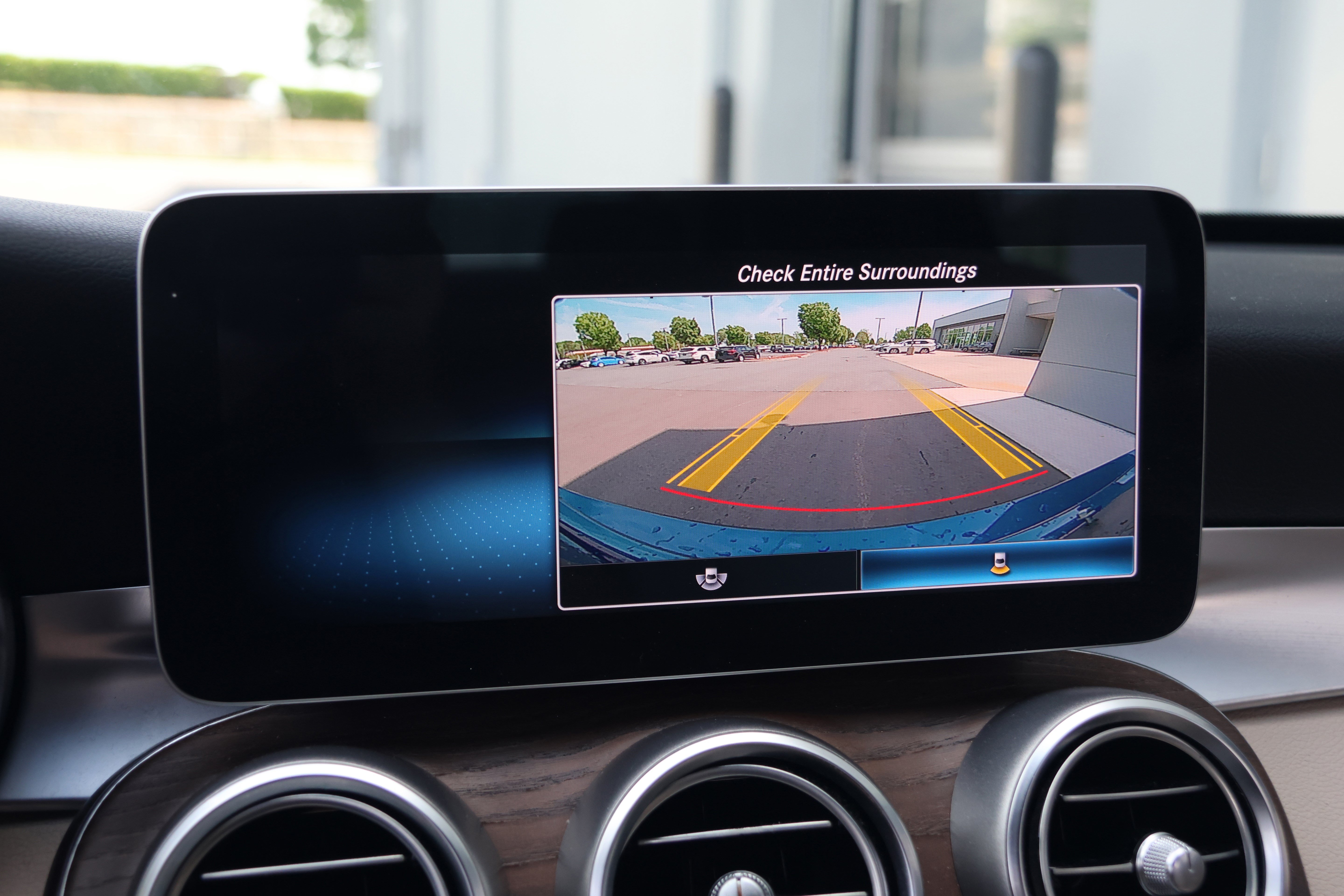 Used 2019 Mercedes-Benz C 300 Sedan image 23