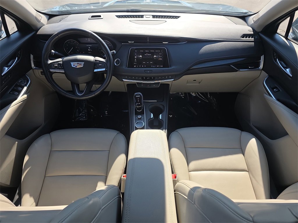 Used 2021 Cadillac XT4 Premium Luxury w/ Driver Awareness Package image 14