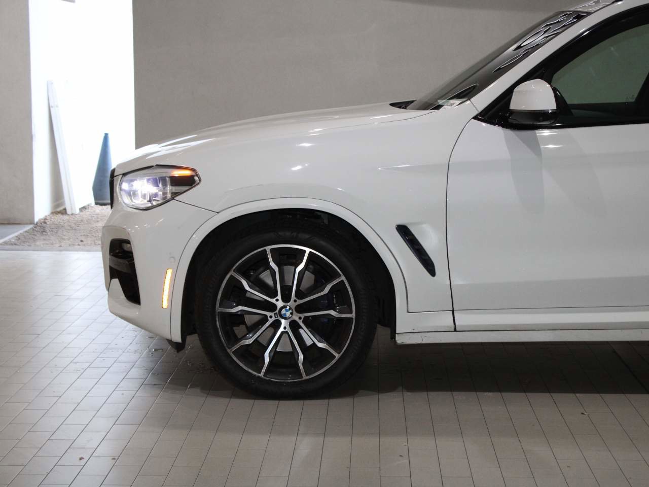Used 2021 BMW X3 M40i w/ Parking Assistance Package image 4