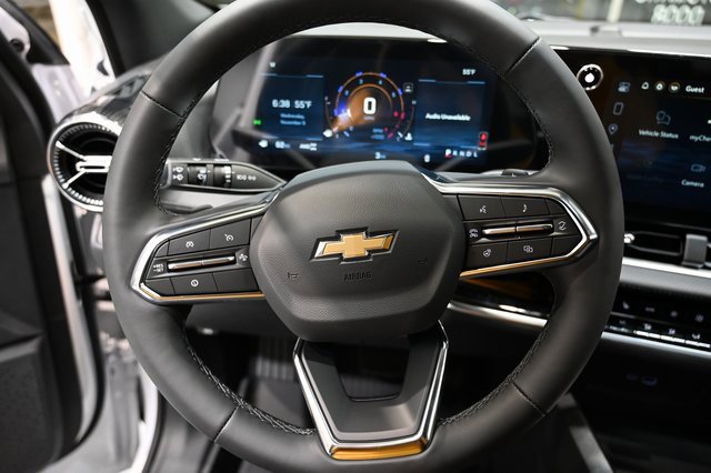 New 2026 Chevrolet Equinox LT w/ Convenience Package II image 21