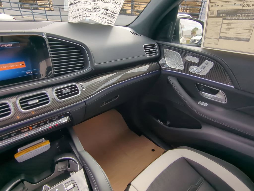 New 2025 Mercedes-Benz GLE 63 AMG S image 4