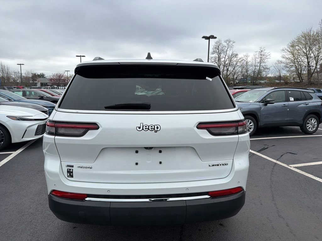 Used 2021 Jeep Grand Cherokee L Limited AWD/4WD image 7