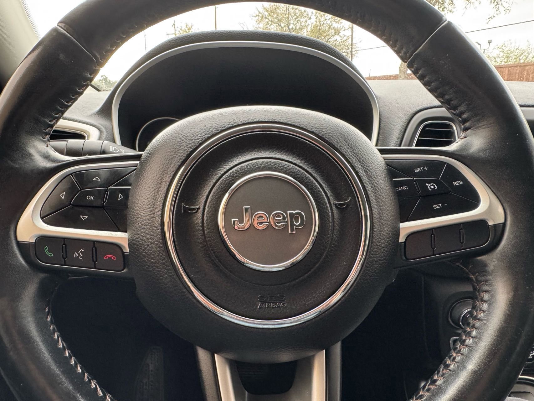 Used 2019 Jeep Compass Latitude w/ Popular Equipment Group image 17