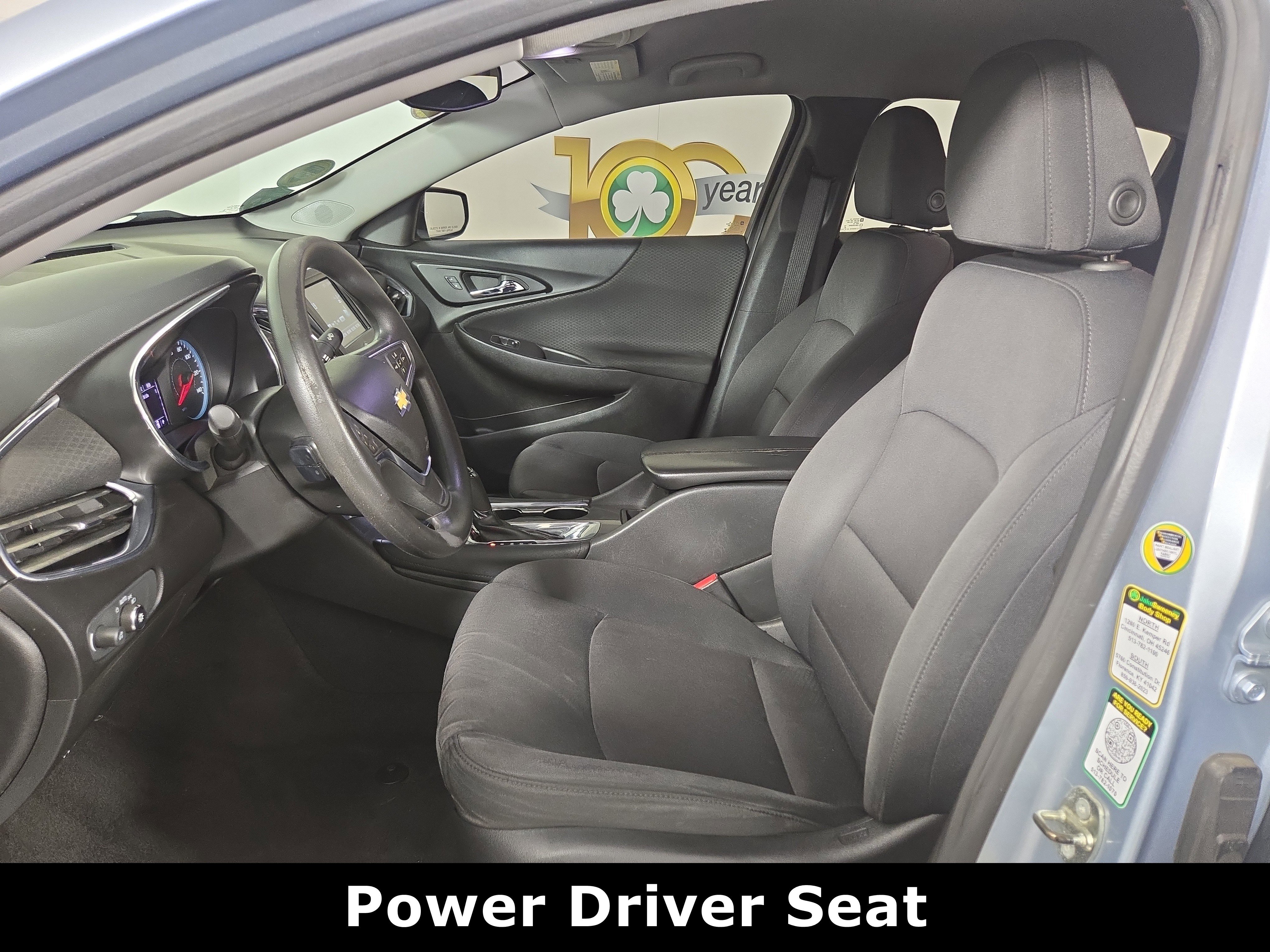 Used 2018 Chevrolet Malibu LT FWD image 10